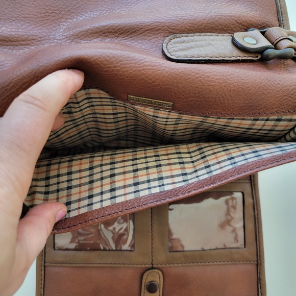 Christian Daniel | Brown Leather Large Clutch - Picture 6 of 11